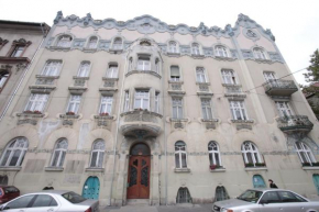 Гостиница Szenes-House Apartman  Будапешт
